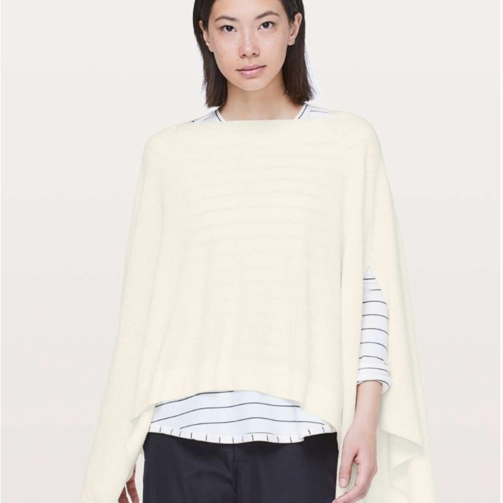 LULULEMON Forward Flow Cape - Light Ivory (One Size)